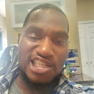 Meet your Posher, Lawrence